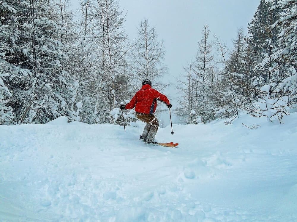Snow and ski sports