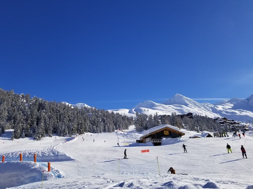 Snow and ski sports