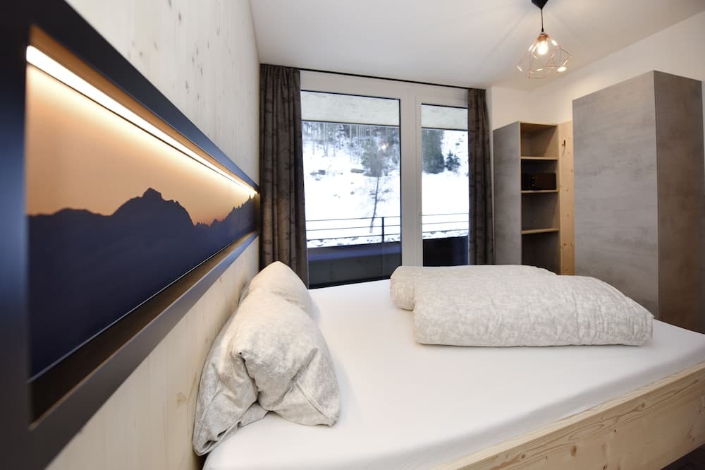 Primary image