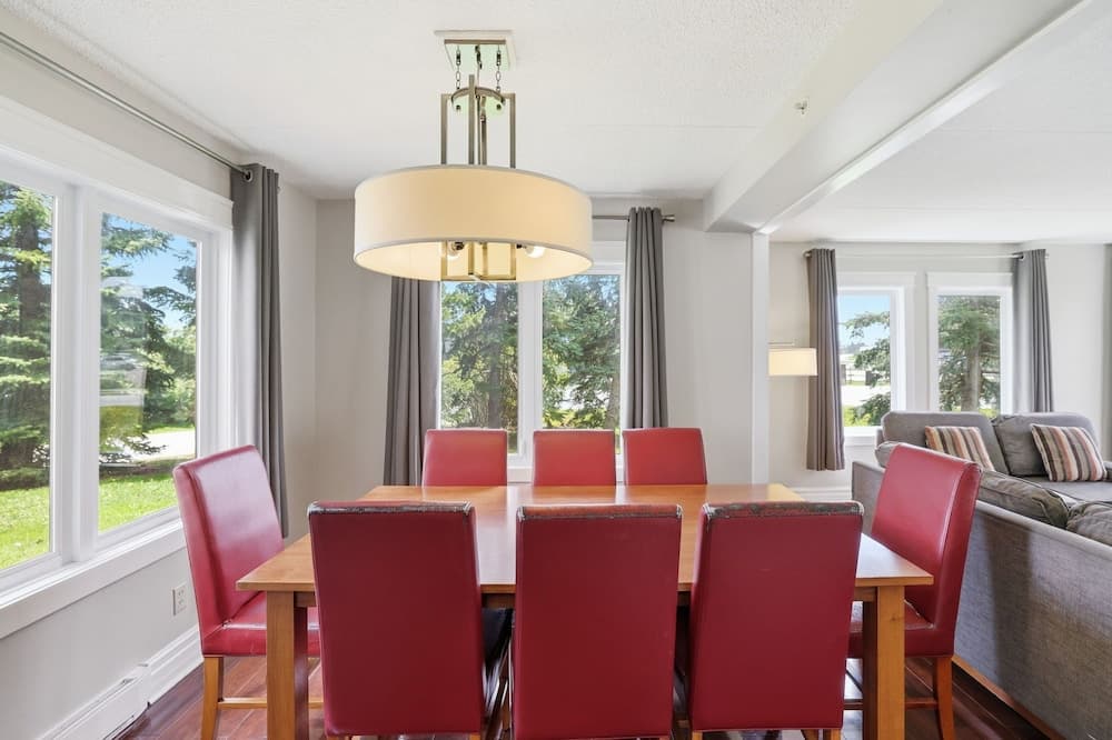 In-room dining