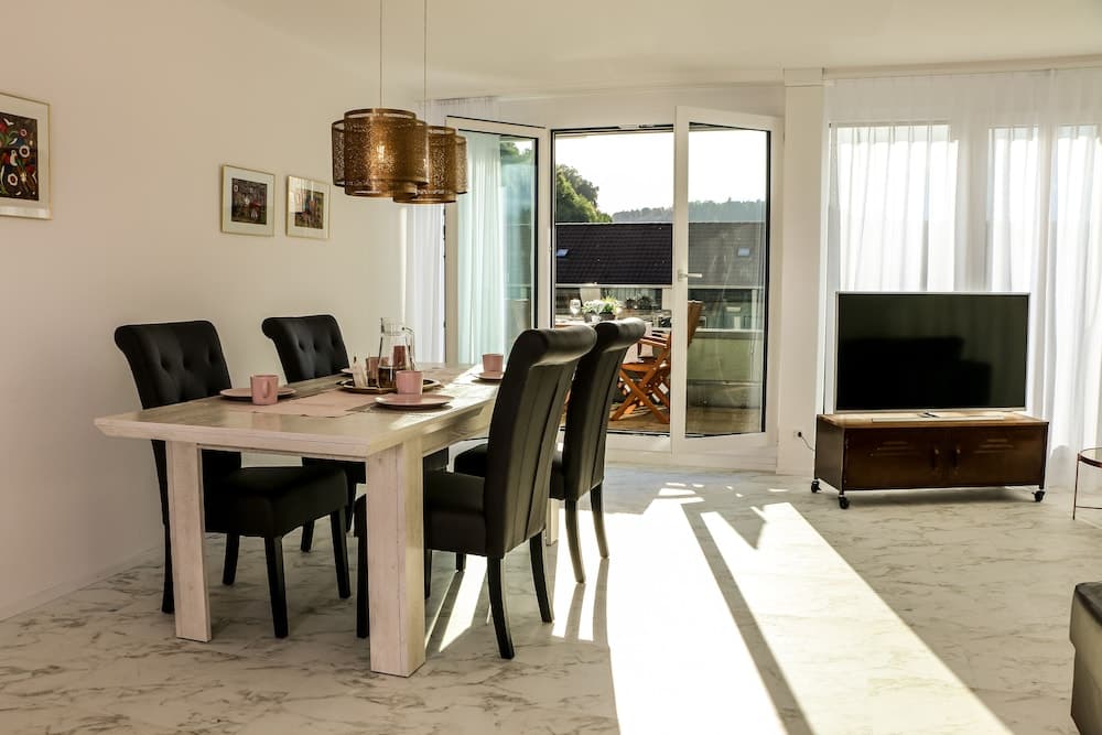 In-room dining