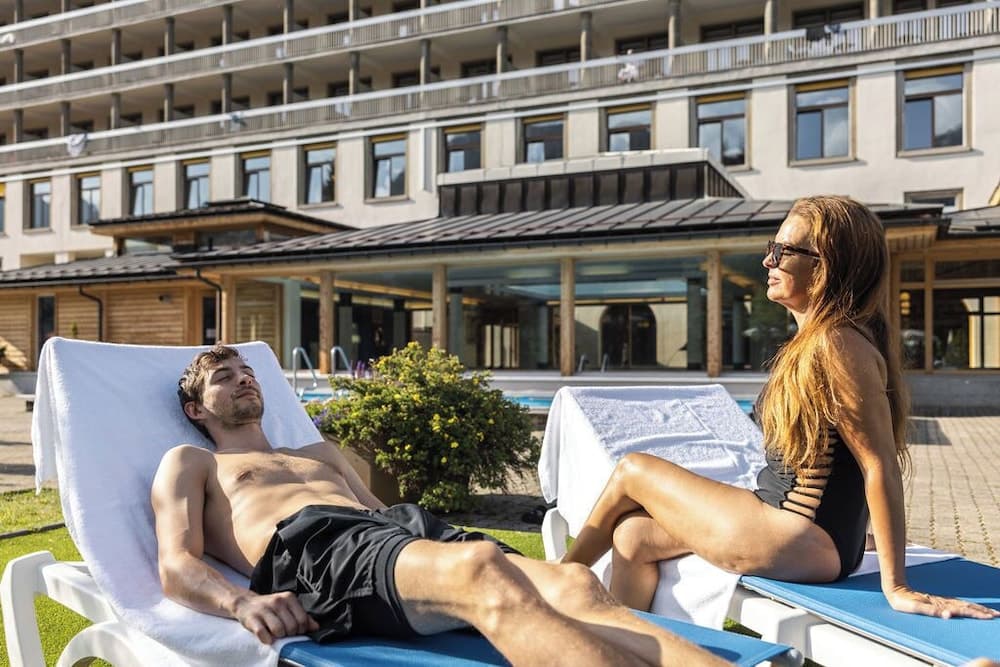 Sundeck