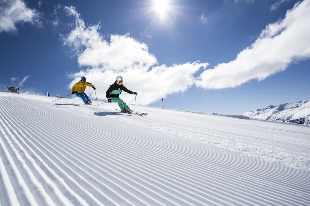 Snow and ski sports