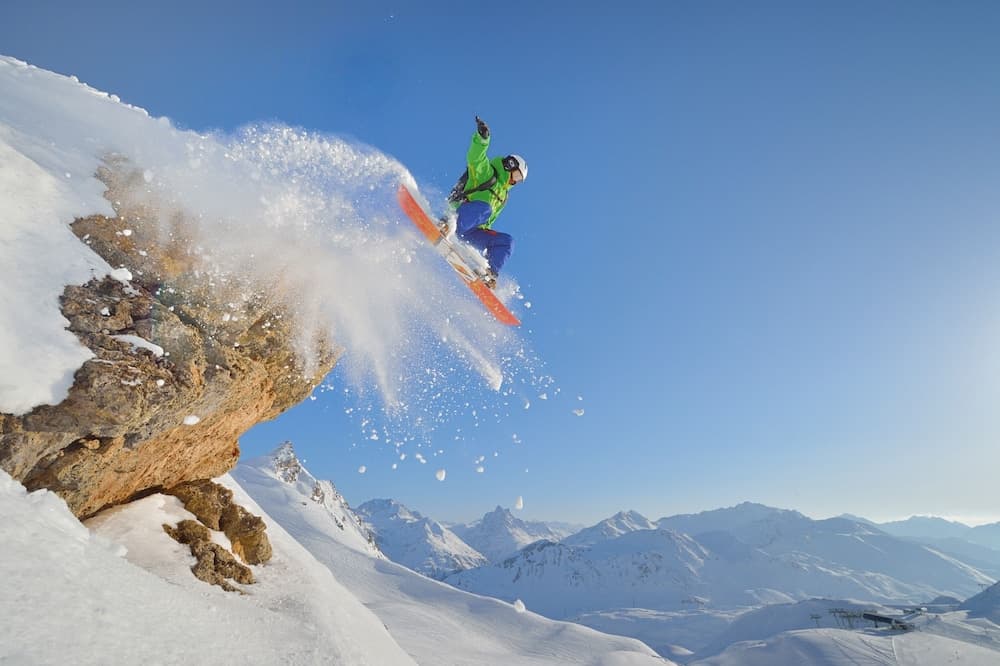 Snow and ski sports