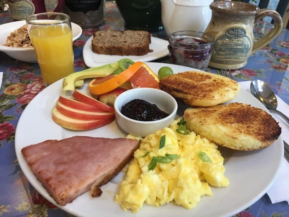 Breakfast meal