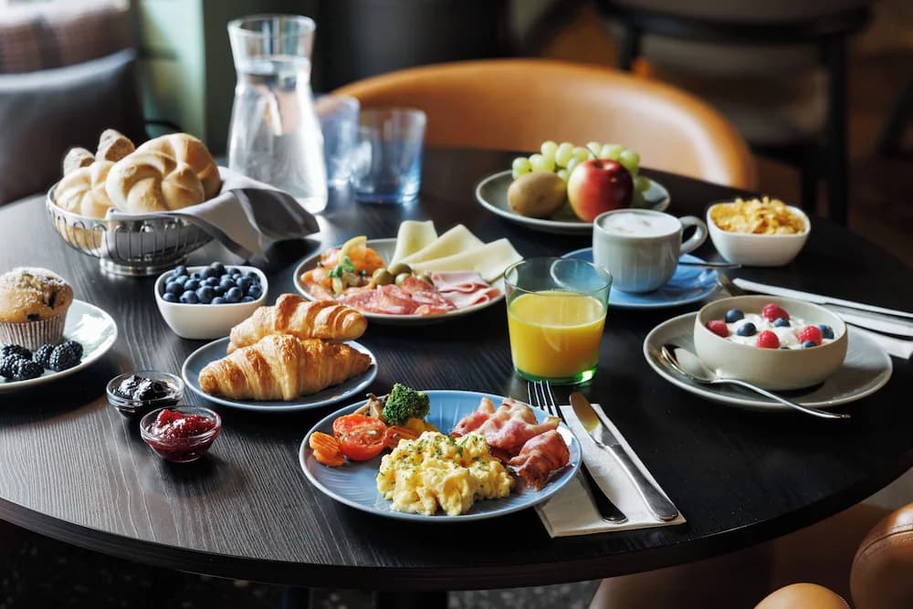 Breakfast meal