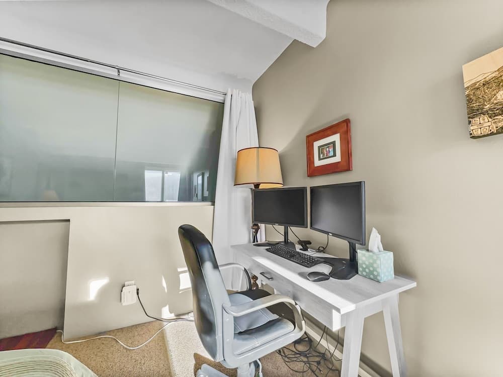 In-room business center