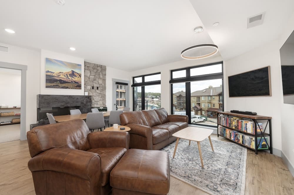 Primary image